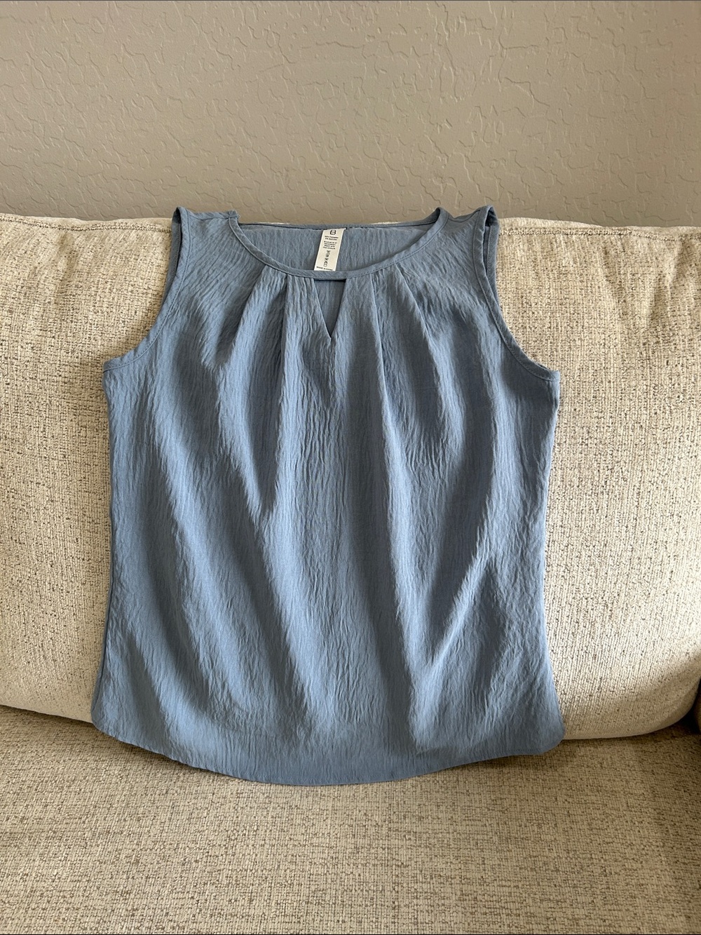 Sleeveless Light Blue Textured Shell Top